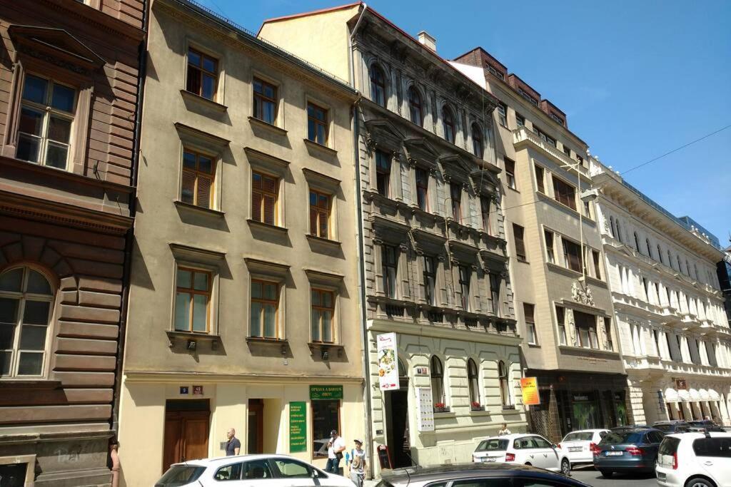 Marvelous Apartment In The Center Of Praha Eksteriør bilde